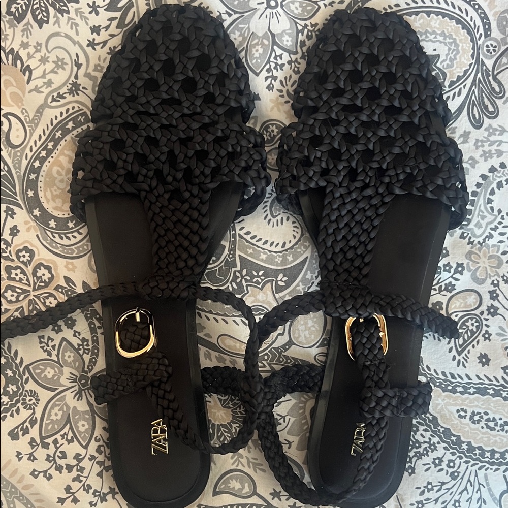 Zara Women's Black Braided Sandals